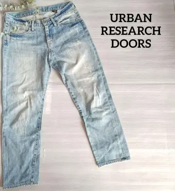 어반 리서치 도어스 데님 팬츠 9부 데미지 가공