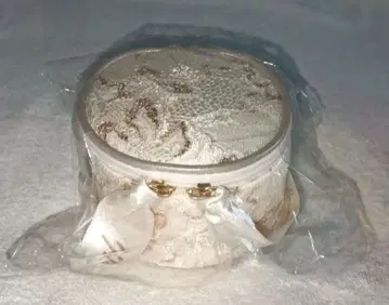 엘리자베트 2025~ 리본 파우치 (화이트)