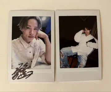 야마구치 타쿠야 씨 폴라로이드 2장 사인 있음