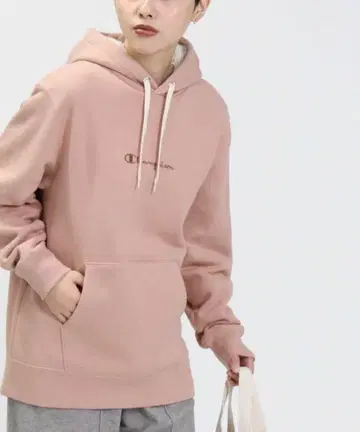 챔피온 풀오버 후드티 핑크 후드 부착 포켓 부착 속기모 보아