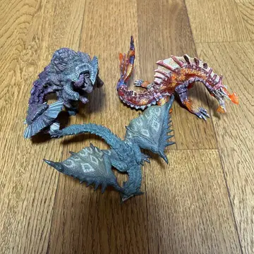 몬헌 피규어 3체 세트