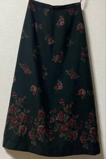 MAKELET 메이크렛 로즈 타이트 플레어 롱 스커트 가을/겨울 일본제