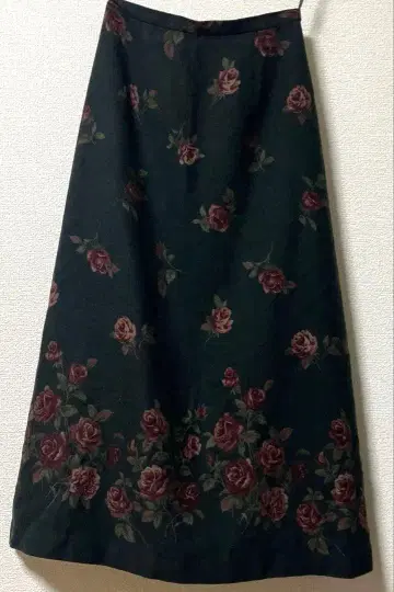 MAKELET 메이크렛 로즈 A라인 롱 스커트 가을/겨울 일본제