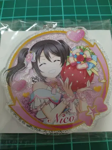 야자와 니코 아크릴 스트랩