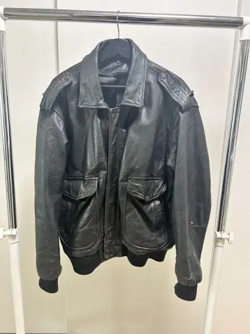 A-2 가죽 자켓 빈티지