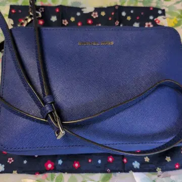 MICHAEL KORS 숄더백 블루