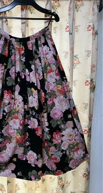 카네코 이사오 핑크하우스 잉게보그 INGEBORG 장미 패턴 롱 스커트