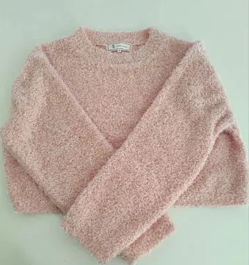 로페피크닉 핑크 긴팔 크롭 스웨터 미사용