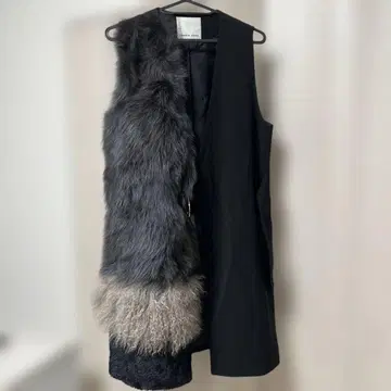 새상품급 CAPRICIEUX LEMAGE 퍼 베스트 F 사이즈