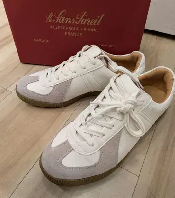 르 상 파레이유 저먼 트레이너 39 사이즈