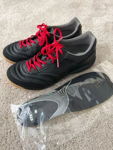 미즈노 모렐리아 살라 풋살화 24cm