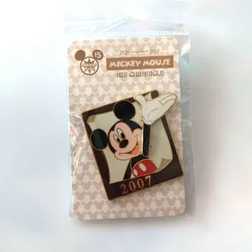 디즈니 스토어 핀 배지 미키