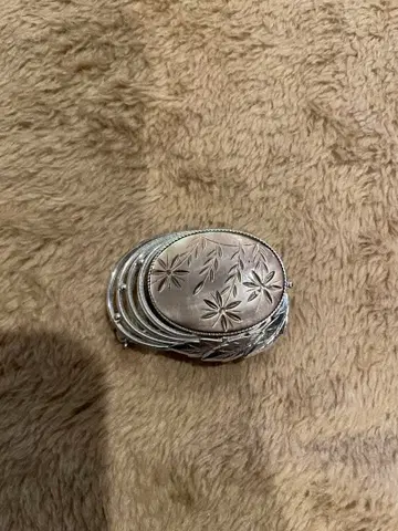 실버제 꽃 무늬 타원형 브로치