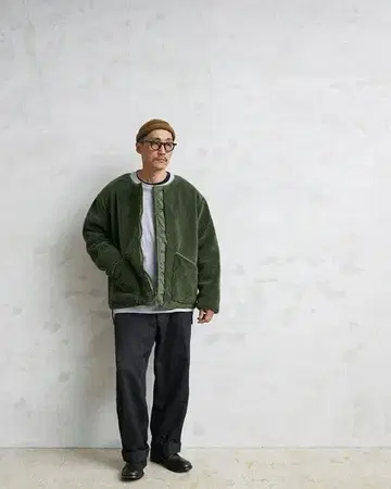 TAION MILITARYLINE 리버서블 크루넥 다운 자켓