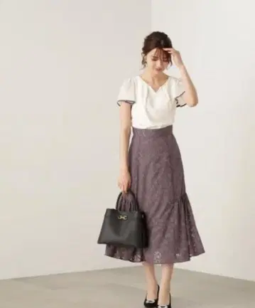 PROPORTION BODY DRESSING 플라워 자카드 스커트