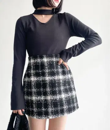 Heather 트위드 체크 미니 스커트 블랙
