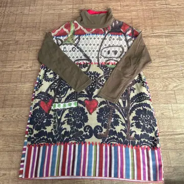 알베로베로 멀티 컬러 터틀넥 튜닉