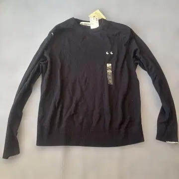 유니클로 안야 힌드마치 콜라보 스웨터 네이비