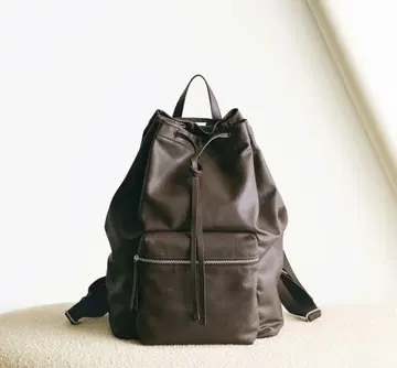 정가 [ 107,800엔 ] 이아쿠치 백팩 브라운 개럴개런트