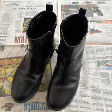 Regal Walker 블랙 부츠