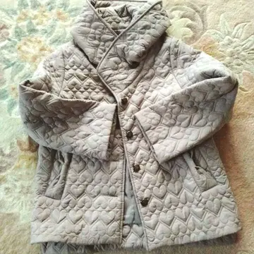 앤드러브 하트 무늬 퀼팅 자켓 베이지 그레이