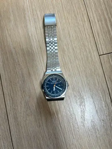 세이코 자동 와인딩 다크 블루 시계