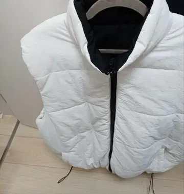 XL GU 집업 니트 무료 증정 리버서블 다운 베스트