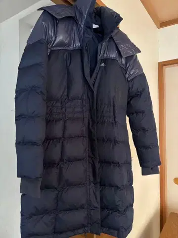 adidas 네이비 다운 자켓 M 사이즈