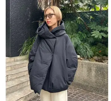 BLACK BY MOUSSY 쇼트 다운 코트 사이즈 2