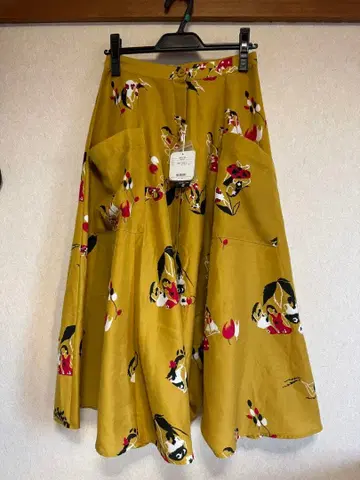 SLY 플레어 스커트 꽃무늬 무릎 기장