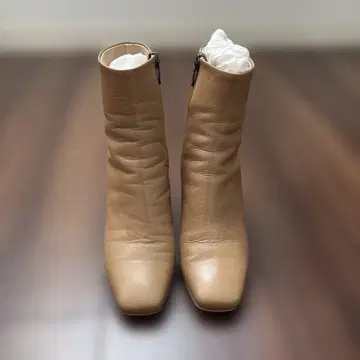 다이애나 베이지 부츠 사이드 지퍼 22.5am