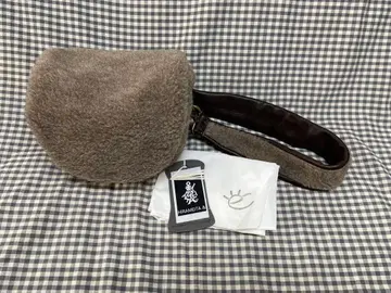 eb.a.gos 에바고스 울 보아 바디백