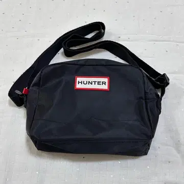 HUNTER 블랙 숄더백