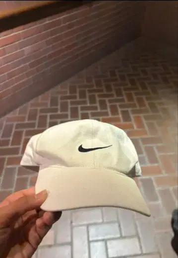 90s Nike 화이트 캡