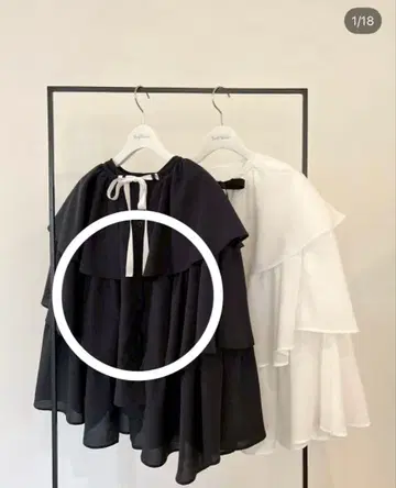 프릴 망토 블라우스 네이비 미사용 새상품