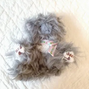 핑크하우스 고양이 코사지 그레이