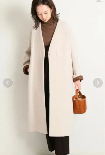 이에나 마테코 롱 코트 화이트 34 사이즈