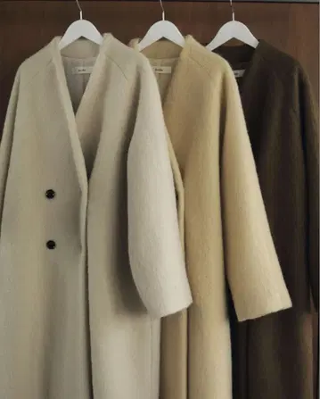 anuke 컬러리스 샤기 코트