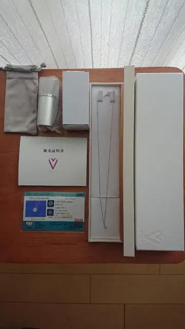 VERITE 다이아몬드 목걸이 0.222 캐럿