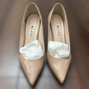 DIANA 베이지 하이힐 펌프스