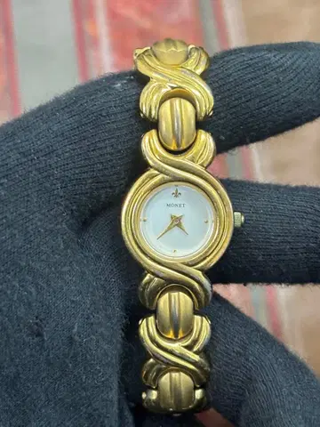 st-284 MORET 골드 아날로그 손목시계