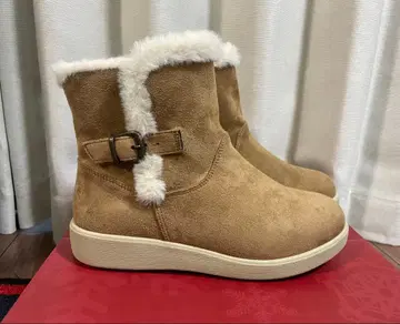 [ 미사용 택 포함 ] 노스데이토 모코모코 부츠