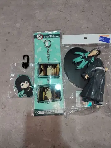 귀멸의 칼날 토키토 무이치로 아크릴 키링 러버 스트랩 피규어