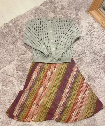 미쏘니 멀티 컬러 플레어 스커트