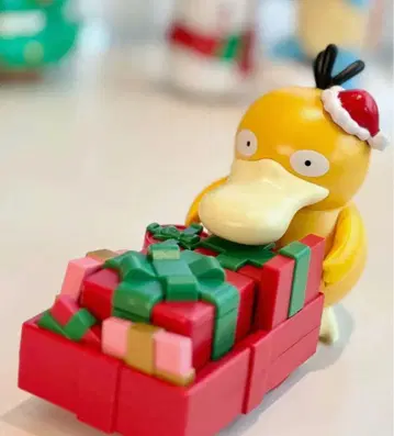 KFC 포켓몬 코닥 (사이닥) 크리스마스 ver. 새상품 미사용