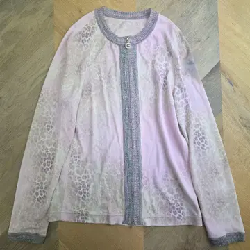 이타리야 일본제 연보라 동물 패턴 G 참 포함 가디건 y57