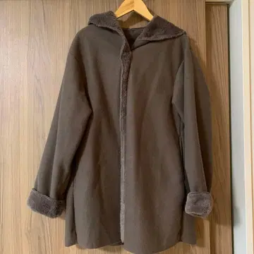 Green Parks 그린 파크 무스탕 코트 모카 브라운 재가격 인하