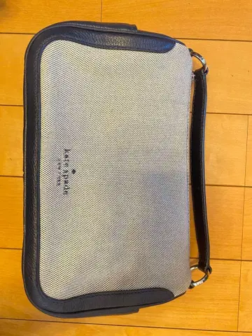 케이트 스페이드 메쉬 숄더백 네이비/화이트