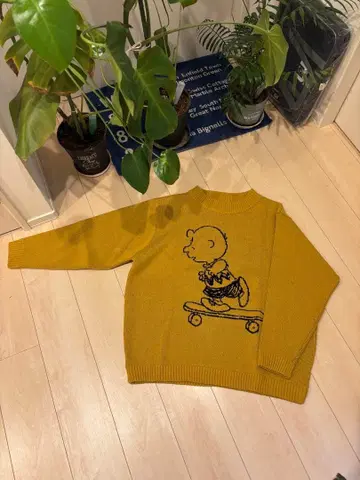 저널 스탠다드 rerume 스누피 스웨터