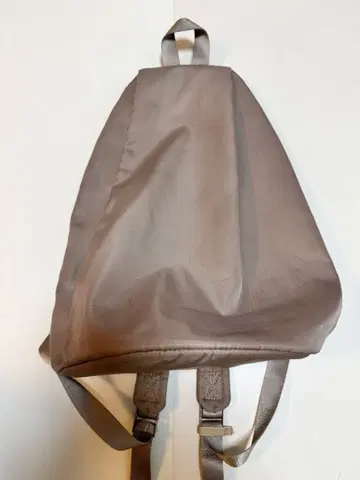 emmi eco 얇은 타입 2way 백팩 베이지